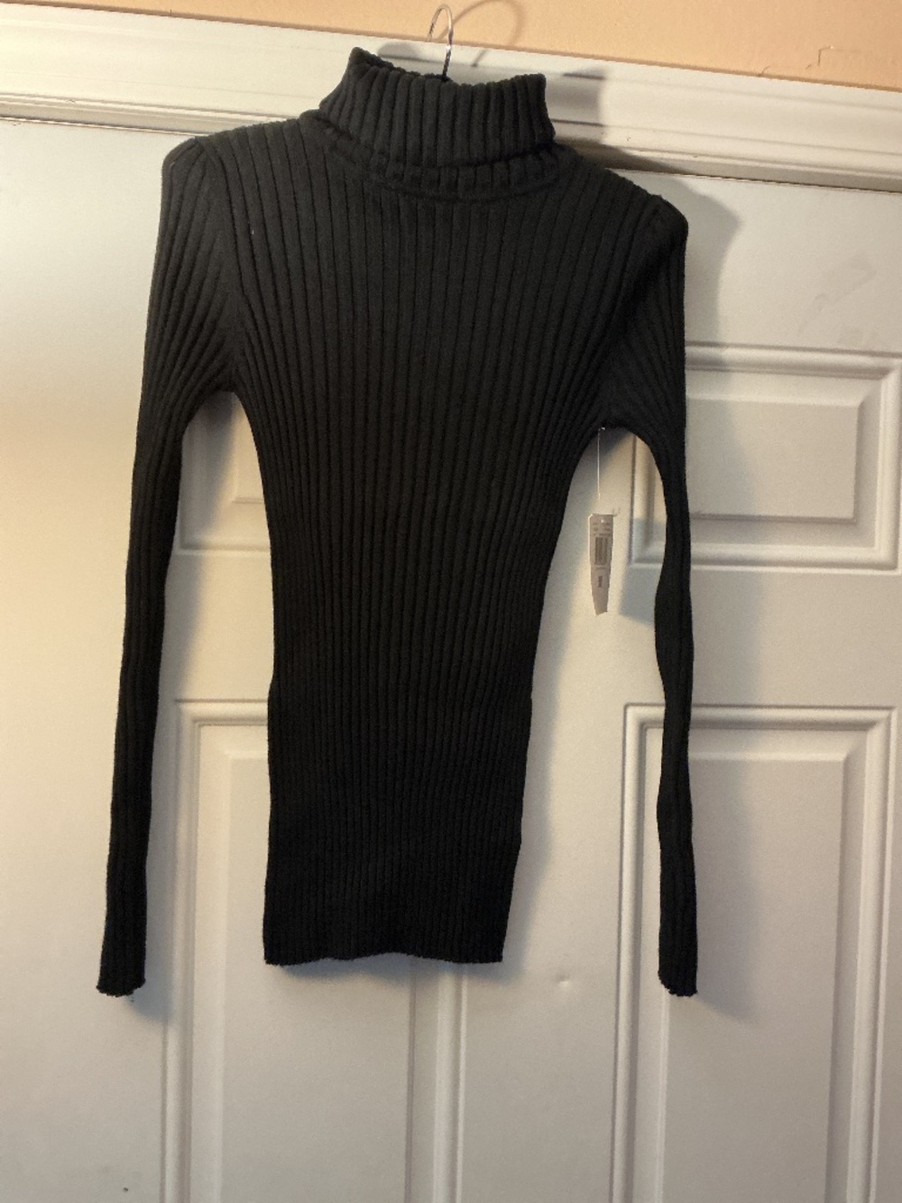 NEW Women’s Love By Design Black Ribbed Turtleneck Sweater Long Sleeve Size M